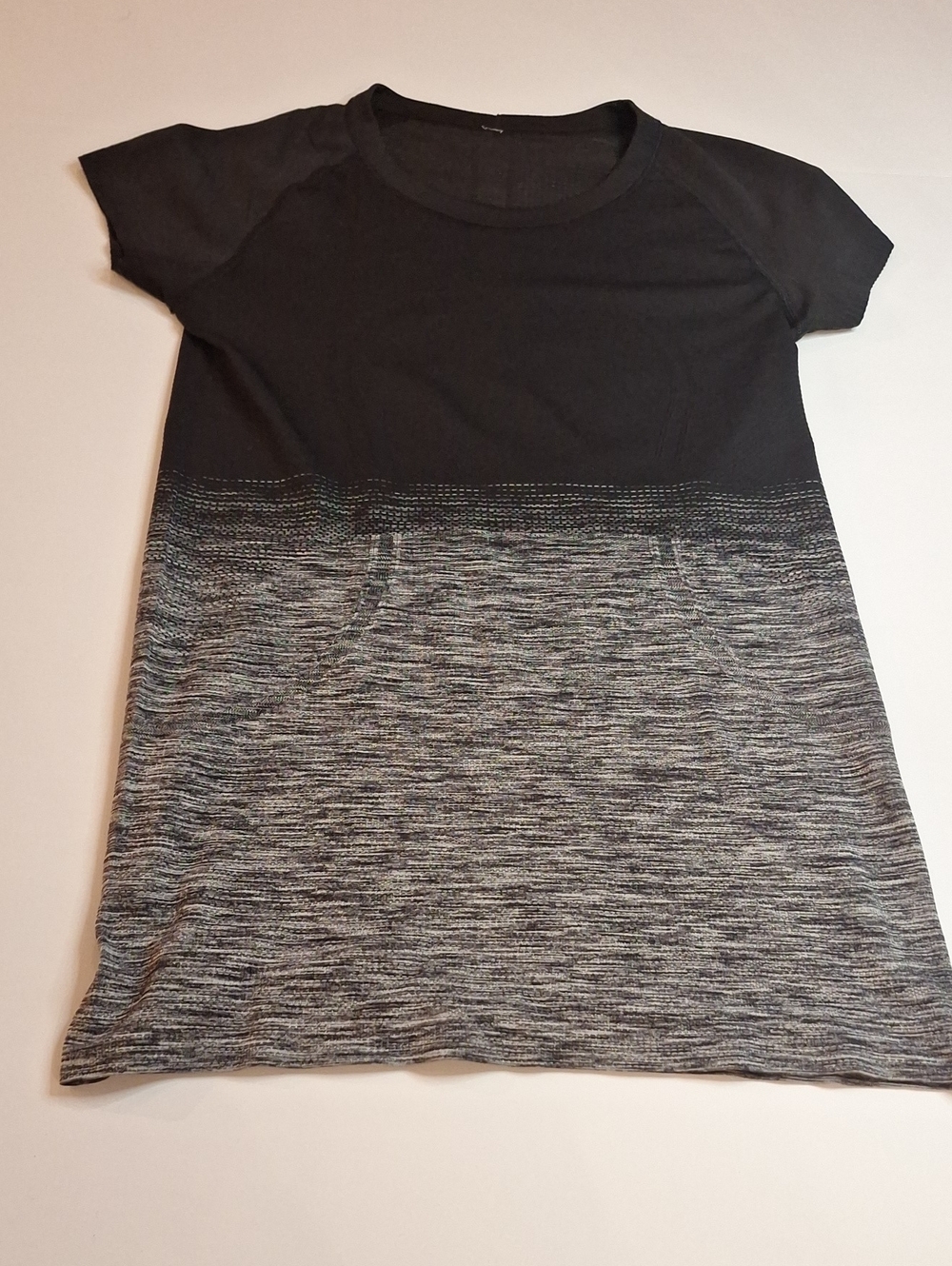 #622 Lululemon swiftly Size 6